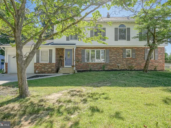 230 Oak Ave, Runnemede, NJ 08078
