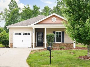 2728 Stonefield Crossing Dr, Winston Salem, NC 27107