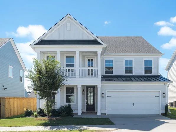 53 Red Horse Way, Greer, SC 29651