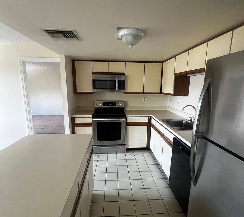 1st image of 85 Brainerd Rd APT 411A