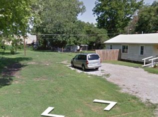 925 S 13th St, Ponca City, OK 74601