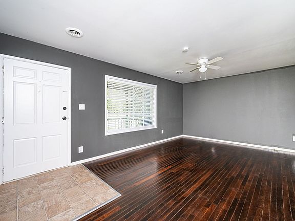 5th image of 4836 Burtwood Ln
