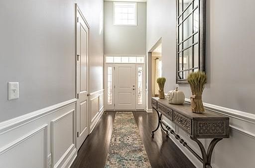 4th image of 27 Sequoia Dr