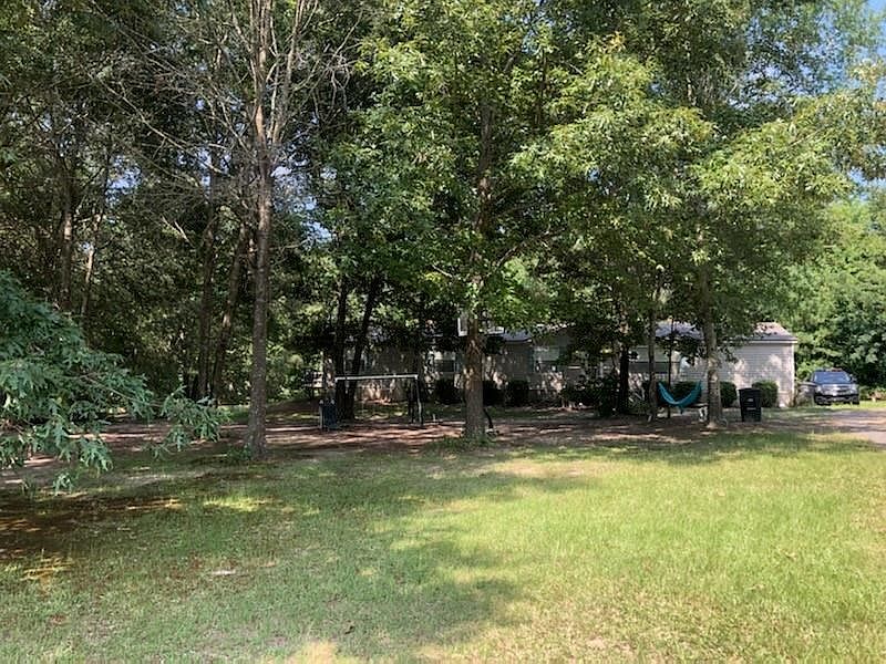 2nd image of 50 Princeton Ln S