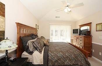 2nd image of 146 Jaime Dr