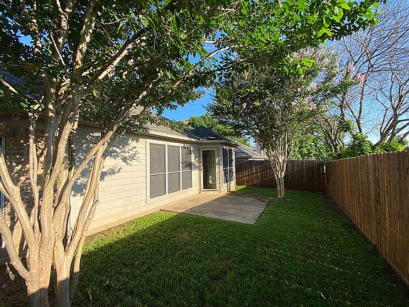 2nd image of 2524 Forestwood Dr