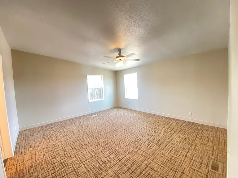 314 Manzanita Way — Photo 11