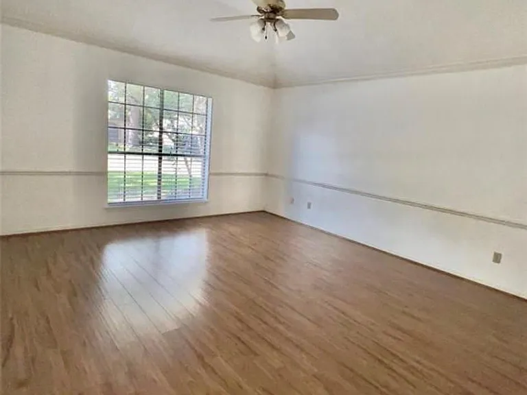 22527 Wildwood Grove Dr — Photo 15