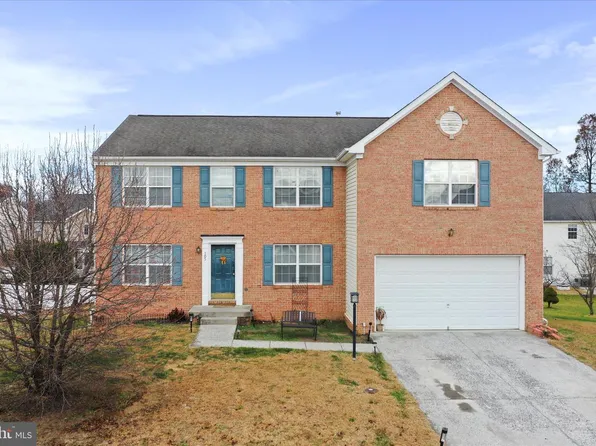 105 Chardin Ct, Martinsburg, WV 25403