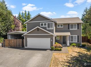 5821 72nd Ave W, University Place, WA