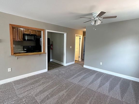 2nd image of 600 Canal St #567