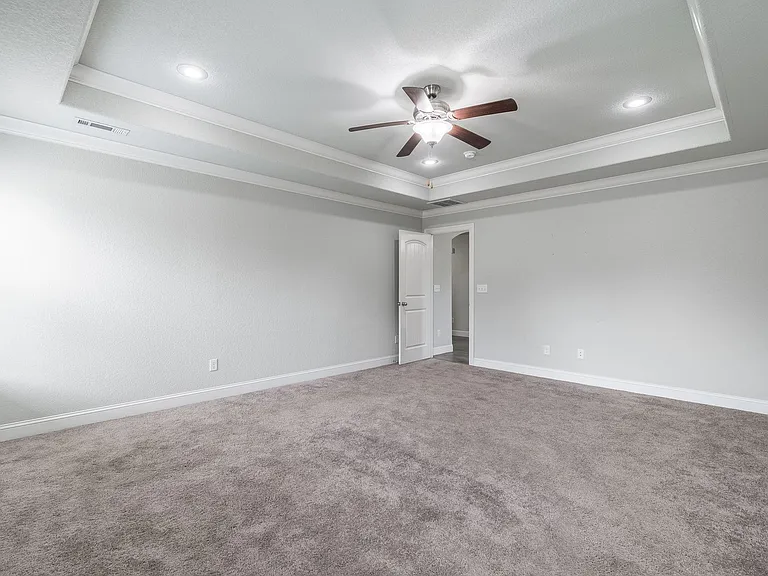 457 Harper Dr — Photo 8