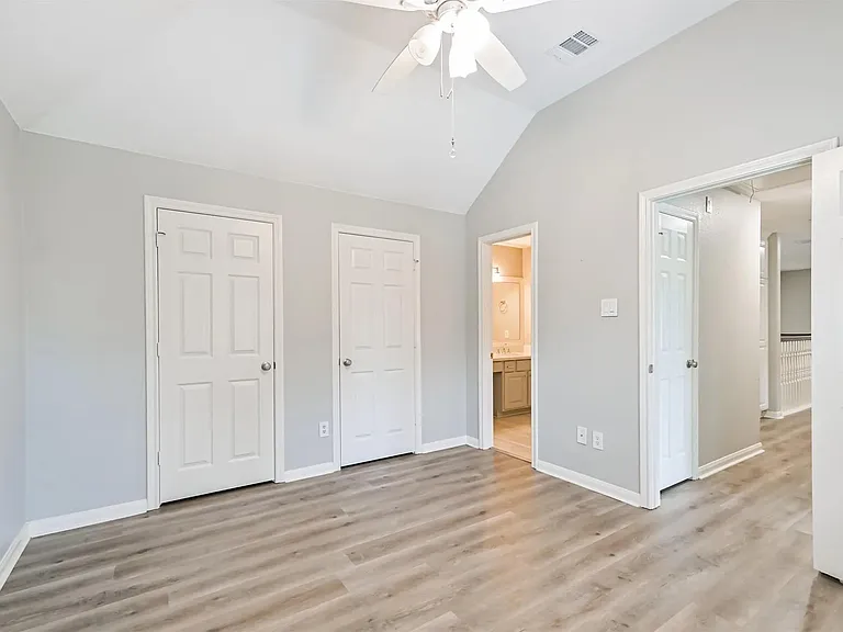 16022 Diamond Rock Dr — Photo 35