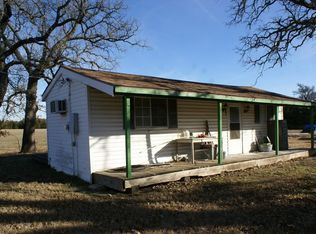 1110 Reynolds Rd, Whitewright, TX 75491