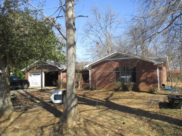 242 Apostolic Cir, Pontotoc, MS 38863
