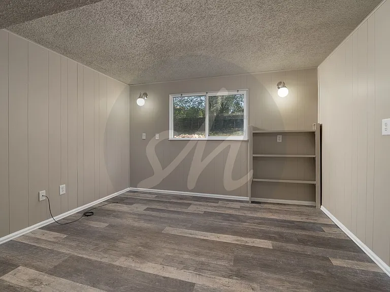 7123 Metropolitan St — Photo 14