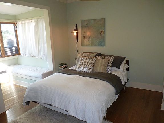 5th image of 107 Brookside Dr
