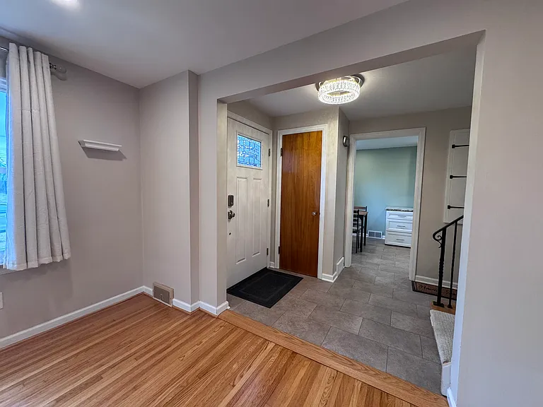 69 Berryman Dr — Photo 8