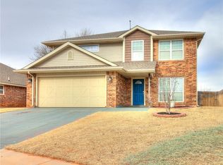 535 W Shadow Ridge Way, Mustang, OK 73064