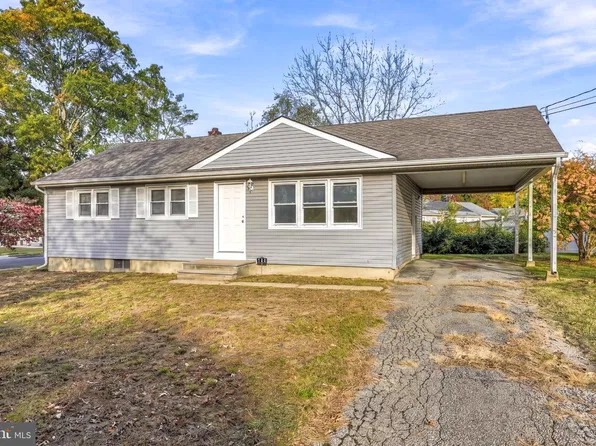 186 Wedgewood Dr, Toms River, NJ 08753