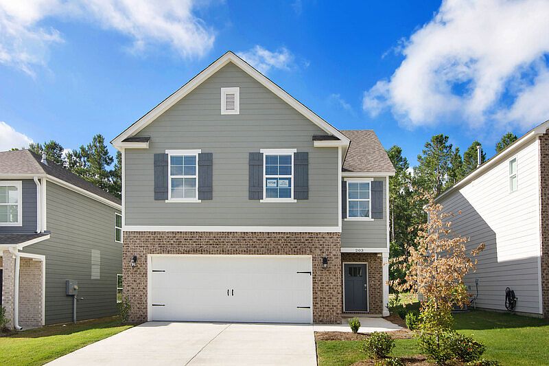 1st image of 203 Chelsea Park Dr