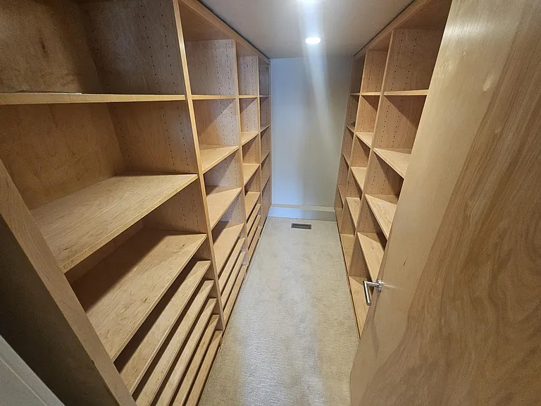 2335 Nutmeg Ave — Photo 18