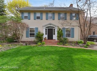 243 Walden Dr, Glencoe, IL 60022