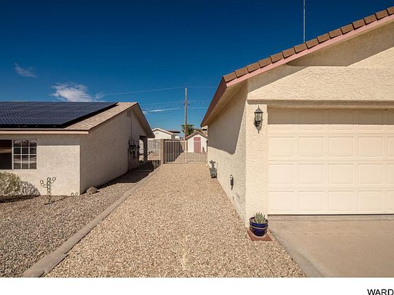 3rd image of 3735 Reservation Dr