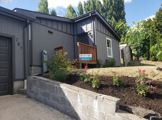 707 NE Bockes Loop, Sheridan, OR 97378