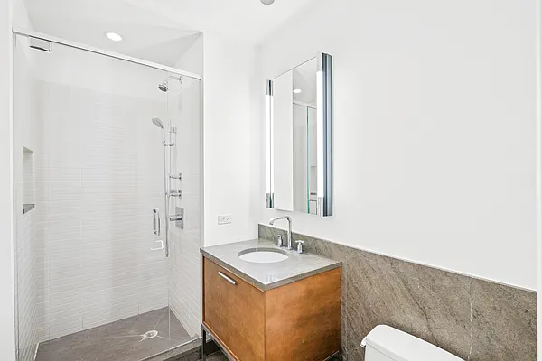 Rented by Manhattan Miami Real Estate | media 8