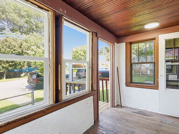 5th image of 936 Galtier St #1