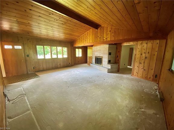5th image of 105 Pepperidge Dr