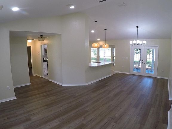 4th image of 3716 NW 43rd Pl