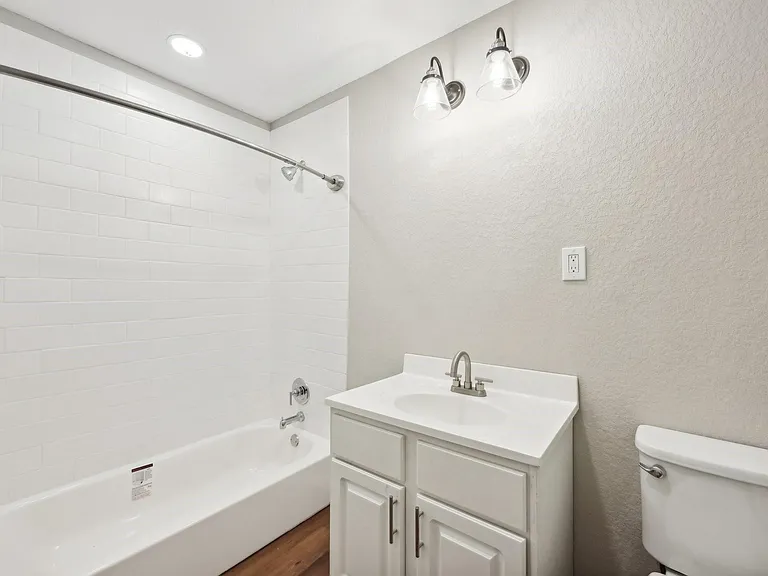 317 Redwood St — Photo 27