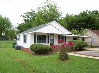 1214 Montgomery Ave, Sheffield, AL 35660