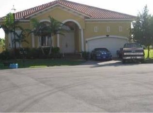 18872 SW 77th Ct, Cutler Bay, FL 33157