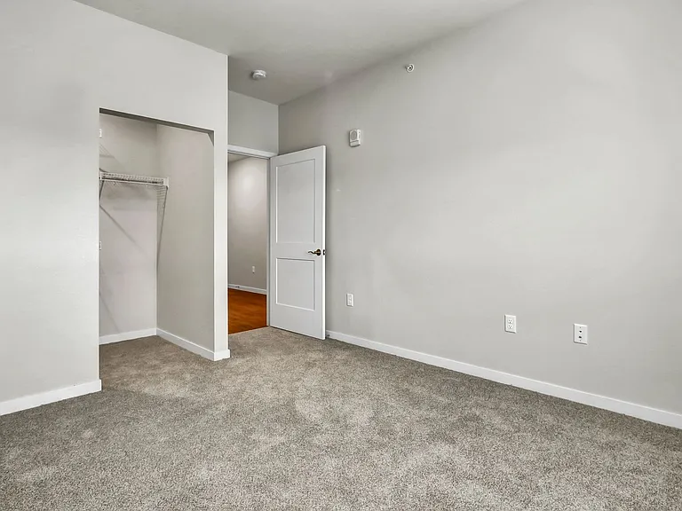 Quest Apartments — Photo 89