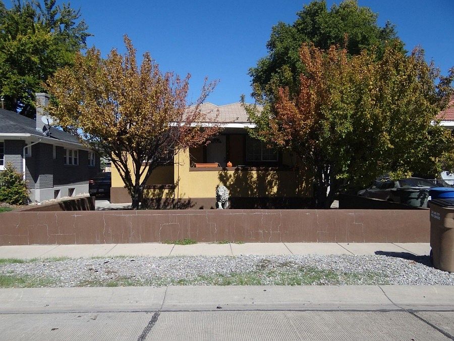 1st image of 175 E Kelsey Ave