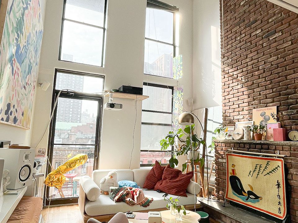 1st image of 1724 2nd Ave APT 6A