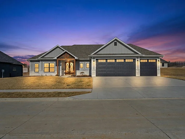 2805 Easley Cabin Cir — Photo 42