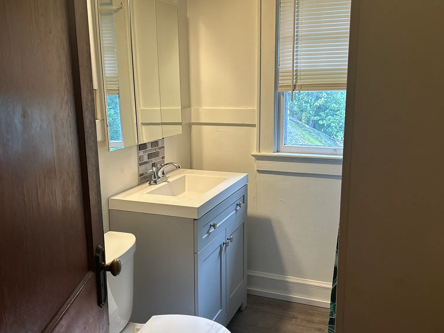 3 bed, 1200 sqft, $2,500 — Photo 1