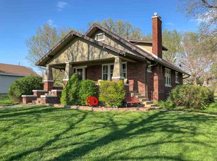 202 Lincoln St, Alma, NE 68920