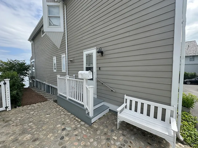 3 E Beach Dr #3 — Photo 23