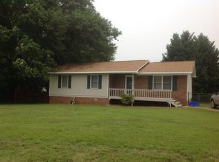 401 Patterson St, Central, SC 29630