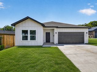 2817 Clinton Ave, Fort Worth, TX 76106