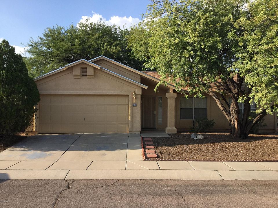 1st image of 2560 W Camino Del Medrano