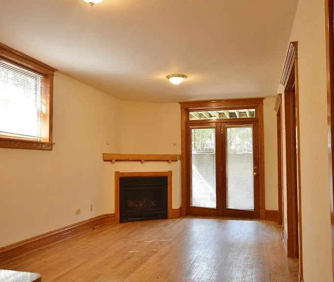 3920 N Janssen Ave #G — Photo 1