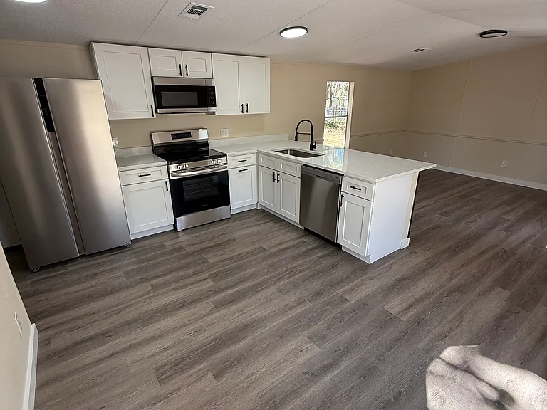 1043 NW Moore Rd — Photo 10