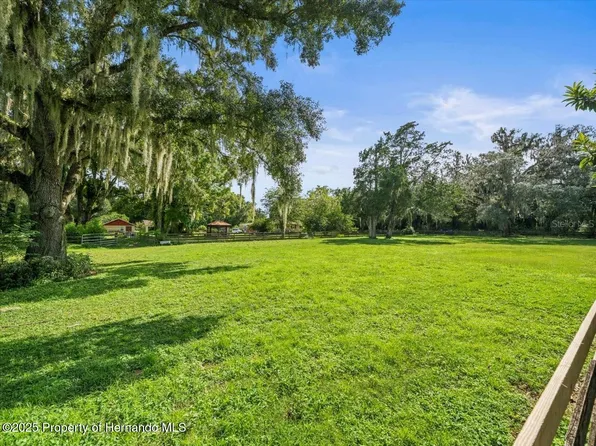 18750 Kuka Ln, Spring Hill, FL 34610