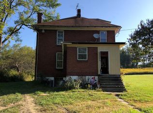 235 Valley Rd, Mineral Pt, PA 15942